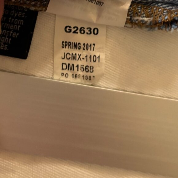 J.Crew Slim Broken-In Boyfriend Jeans – Size 28 – Ripped Knees, Frayed Hem - Picture 11 of 14